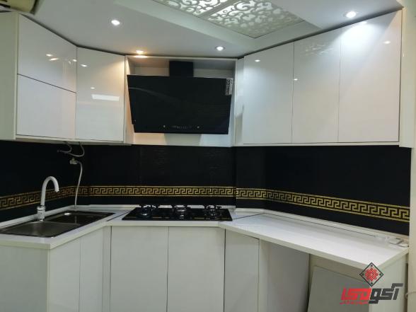 قیمت کاشی چسبی بین کابینتی با قابلیت ضد خش بودن