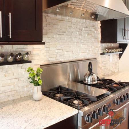 کاشی بین کابینتی چسبی با مقاومت بسیار بالایی در برابر عوامل محیطی