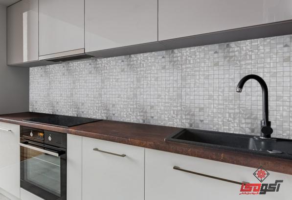 کاشی بین کابینتی چسبی دارای طرح و مدل متنوع