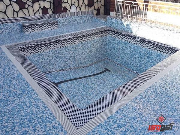 بررسی ویژگی های کاشی استخری عمده