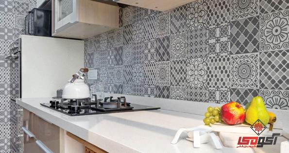 کاشی بین کابینتی طوسی سفید