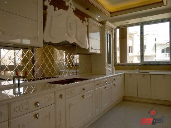 قیمت کاشی بین کابینتی آینه ای به صورت نقد و چکی